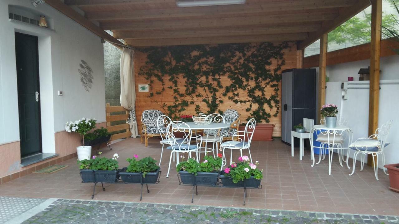 Ai Tre Archi Bed & Breakfast Spotorno