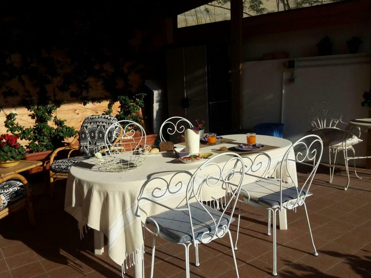 Ai Tre Archi Frühstückspension Spotorno